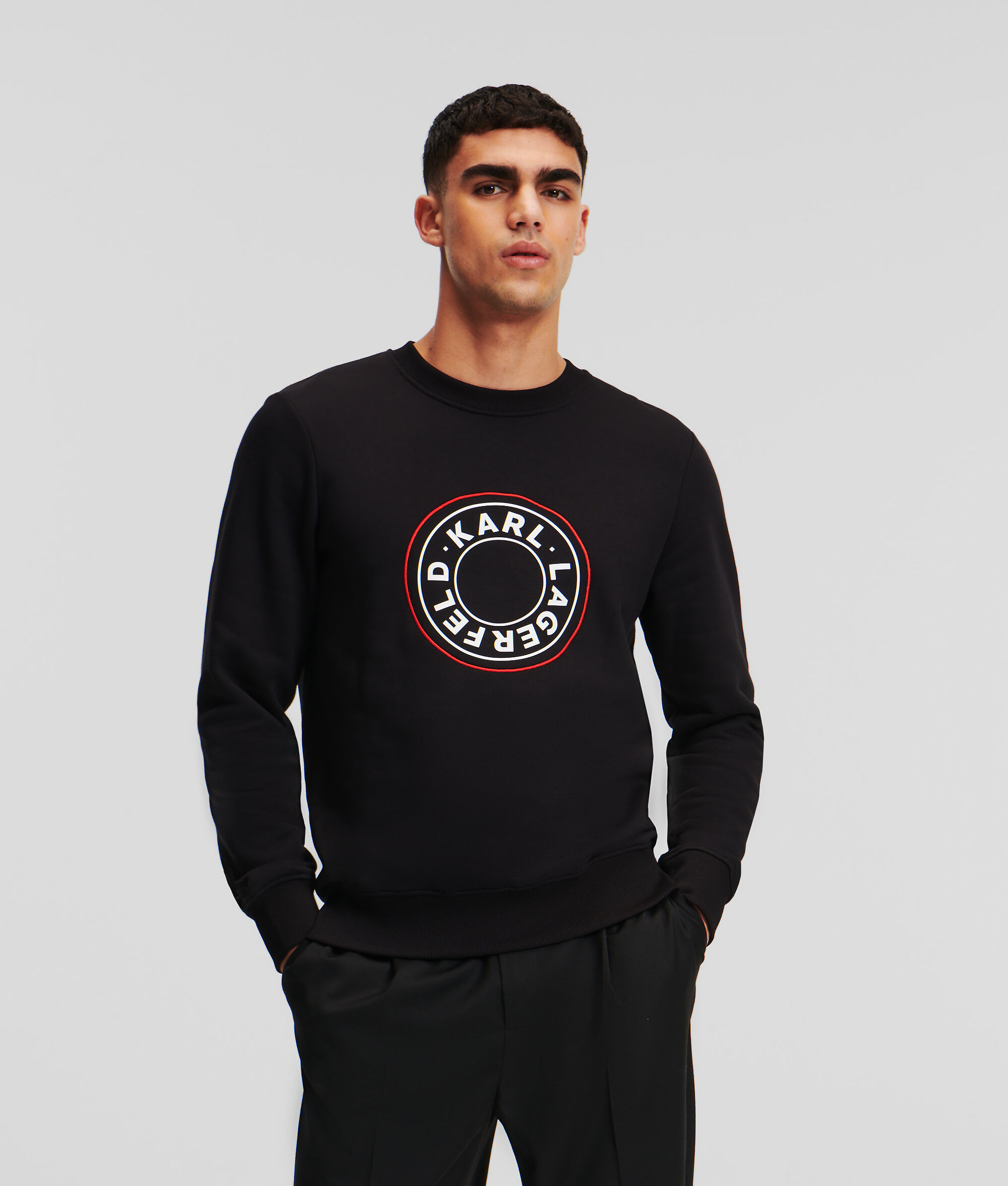 (image for) Stunning CIRCLE LOGO SWEATSHIRT